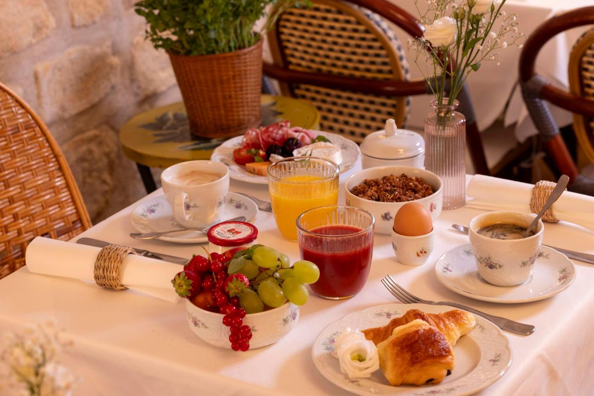 Hotel Le Saint Gregoire Paris Eksteriør bilde